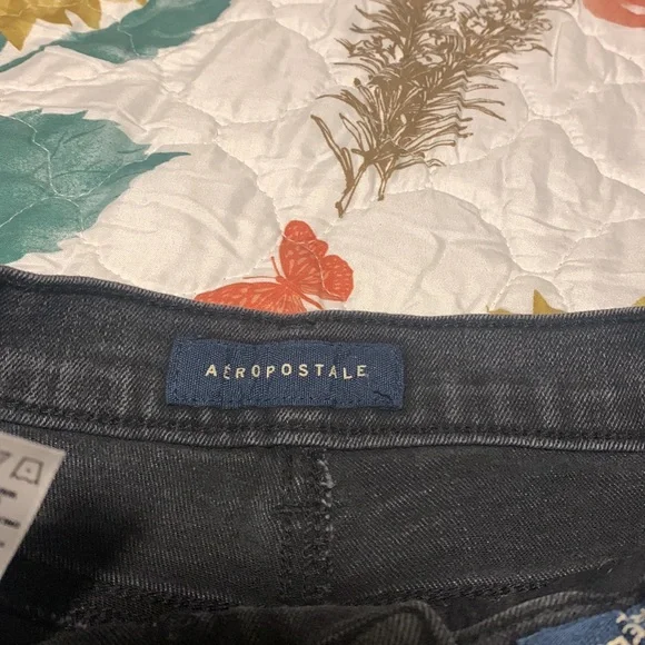 Aeropostale High Waist Shorts - Picture 3 of 4